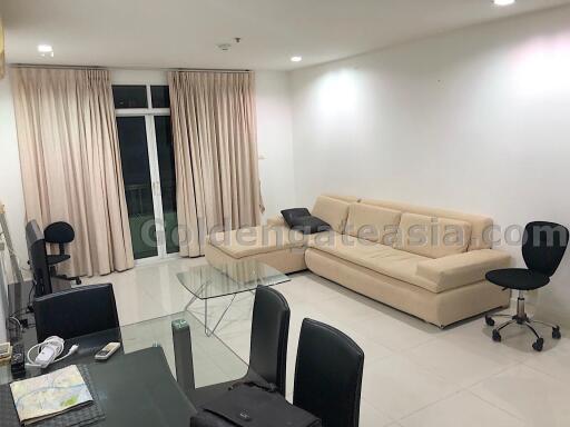 Spacious 2-Bedrooms condo unit - Sukhumvit soi 11