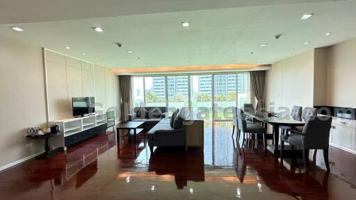 3-Bedrooms modern apartment with huge private terrace - Phrom Phong BTS