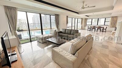 4-Bedrooms Duplex with private plunge pool - Sukhumvit 24 (Phrom Phong BTS)