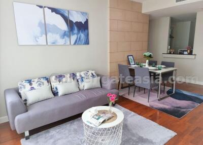 2-Bedrooms modern condo very close to the Emporium - Sukhumvit 24 (Phrom Phong BTS)