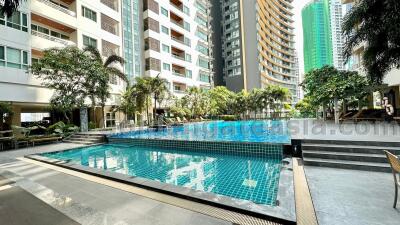 3-Bedrooms modern apartment - Sukhumvit 24 (Phrom Phong BTS)