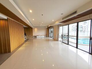 3-Bedrooms Duplex condo with private pool - Phrom Phong BTS