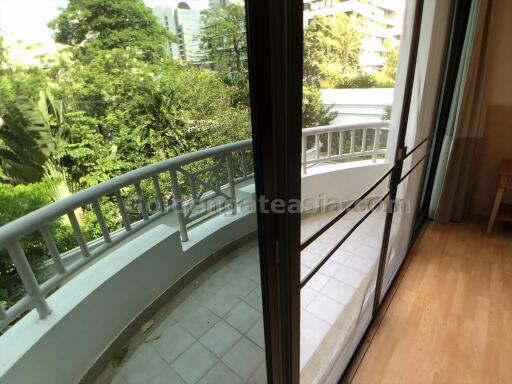 4-Bedrooms Apartment with large outdoor terrace - Thong Lo (Sukhumvit soi 55)