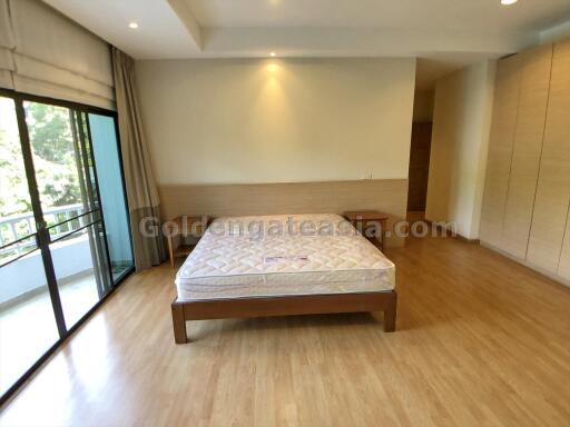 4-Bedrooms Apartment with large outdoor terrace - Thong Lo (Sukhumvit soi 55)