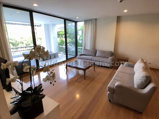 4-Bedrooms Apartment with large outdoor terrace - Thong Lo (Sukhumvit soi 55)