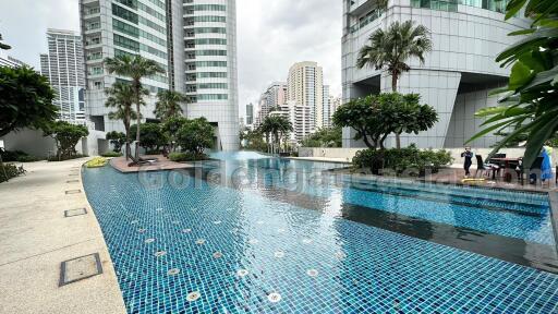 Large 3-Bedrooms condo on high floor - The Millennium Residence Sukhumvit 20