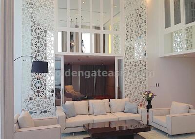 4-Bedrooms Duplex Penthouse - Phrom Phong (Sukhumvit 39)