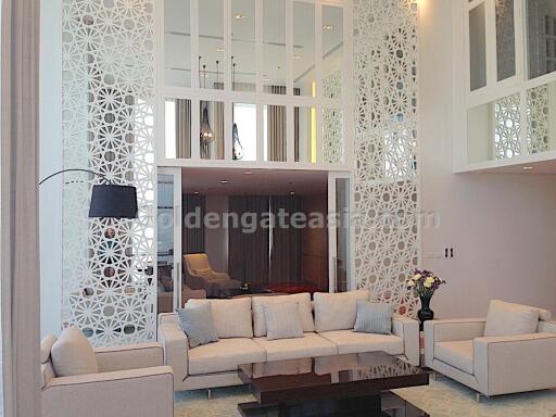 4-Bedrooms Duplex Penthouse - Phrom Phong (Sukhumvit 39)