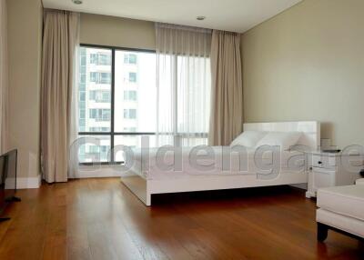 6-Bedrooms Duplex Condominium - Sukhumvit soi 24