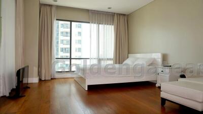 6-Bedrooms Duplex Condominium - Sukhumvit soi 24