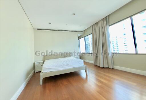 6-Bedrooms Duplex Condominium - Sukhumvit soi 24