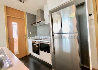 2-Bedrooms modern condo - Sukhumvit 49 (Thong Lo BTS)