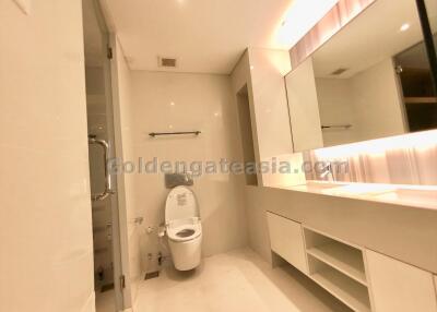 2-Bedrooms modern condo - Sukhumvit 49 (Thong Lo BTS)