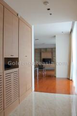 Spacious 2-Bedrooms condominium unit with big balcony - Sukhumvit soi 16