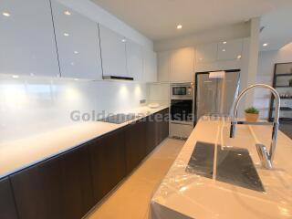 3-Bedrooms Condo with large terrace on high floor at TELA Thonglor - Sukhumvit 55