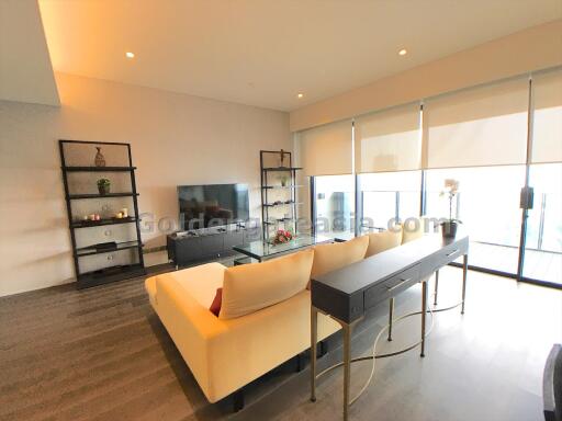 3-Bedrooms Condo with large terrace on high floor at TELA Thonglor - Sukhumvit 55