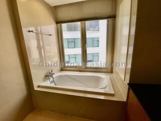 4 Bedrooms modern condo - Sukhumvit 55 (Thonglor)