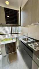 3-Bedrooms modern apartment with balcony and clear views - Phrom Phong BTS