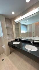 3-Bedrooms family-friendly apartment - Phrom Phong BTS