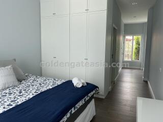 3-Bedrooms single House with Garden - Sukhumvit 55 (Thonglor)