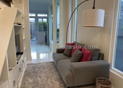 3-Bedrooms single House with Garden - Sukhumvit 55 (Thonglor)