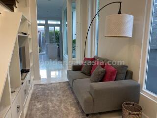 3-Bedrooms single House with Garden - Sukhumvit 55 (Thonglor)