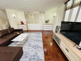 4-Bedrooms Townhouse - Sukhumvit soi 31 (Phirom Phong BTS)