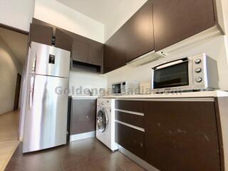 2-Bedrooms modern condo with balcony - Sukhumvit soi 59