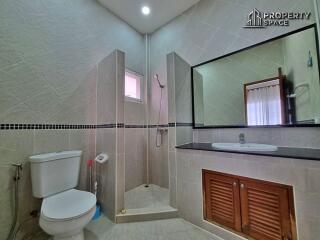 3 Bedrooms Pool Villa In East Pattaya For Sale