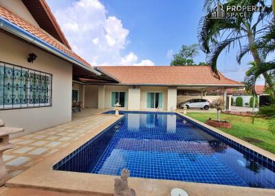 3 Bedrooms Pool Villa In East Pattaya For Sale And Rent