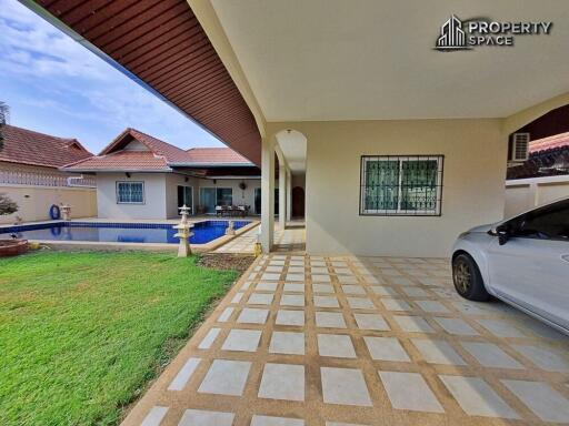 3 Bedrooms Pool Villa In East Pattaya For Sale