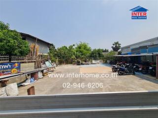 Spacious outdoor area with potential for development