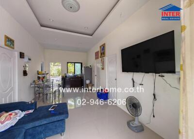 Spacious and bright living room with modern amenities