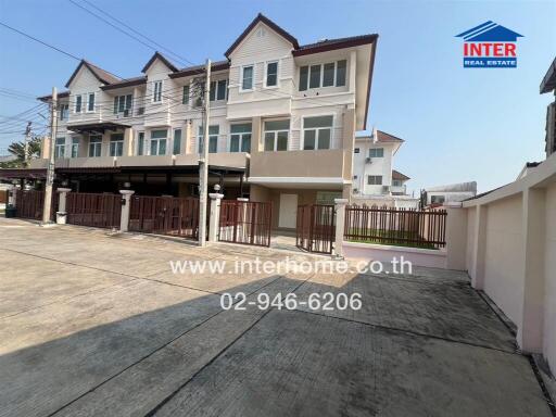 Spacious residential townhouses with gated entry