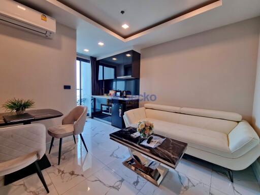 1 Bedroom Condo in Arcadia Millennium Tower South Pattaya C011624