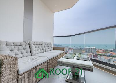 For Sale Condominium Luxury Modern 2 Bedrooms, Sea View ,In City Center of South Pattaya Close To Pattaya Beach.