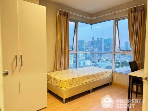 2-BR Condo at Cu Terrace near BTS National Stadium