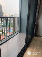 1-BR Condo at Xt Phayathai near BTS Phaya Thai