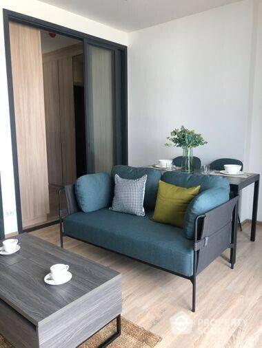 1-BR Condo at Xt Phayathai near BTS Phaya Thai