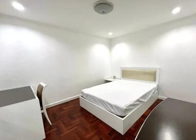 Acadamia Grand Tower 2 bedroom condo for rent