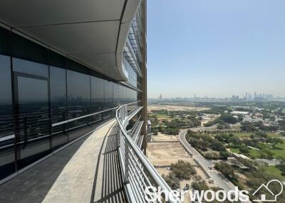 Luxurious Living  Zabeel View with Balcony