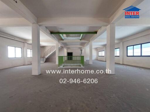 Spacious vacant commercial building interior