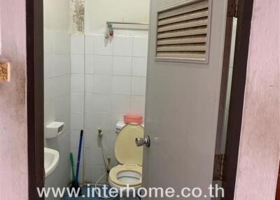Small well-maintained bathroom with basic fixtures