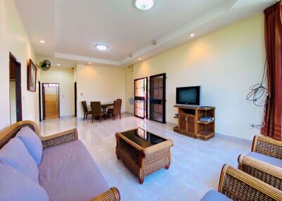 3 Bedrooms House in Pattaya Paradise Village 2 East Pattaya H008798
