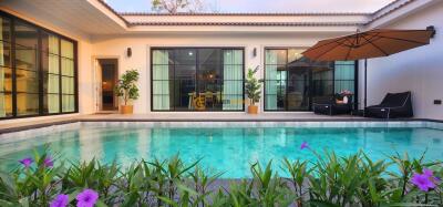 3 Bedroom Pool Villa in Living 17 at Siam Country East Pattaya