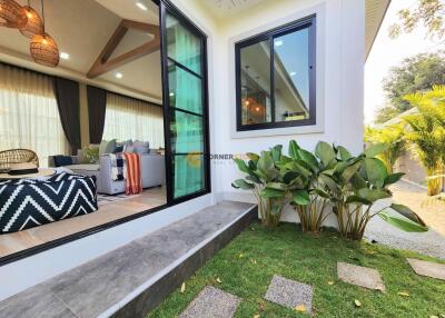 Brand New 3 Bed Pool Villa in Living 17 at Siam Country East Pattaya