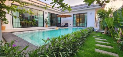 Brand New 3 Bed Pool Villa in Living 17 at Siam Country East Pattaya