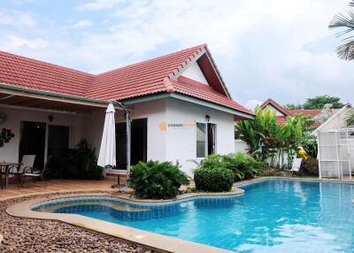 บ้านหลังนี้มี 3 Bedrooms ห้องนอน  อยู่ในโครงการชื่อ Nirvana Pool Villa  ตั้งอยู่ที่