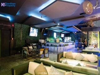 East Rooftop Bar/Restaurant in Hua Hin at Soi94