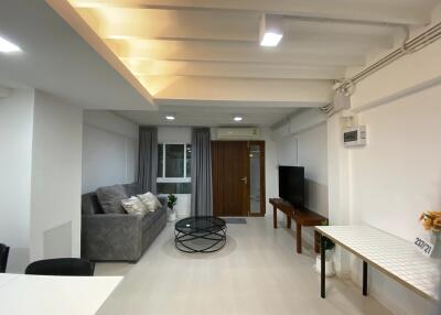 Townhouse for Rent in Suthep, Mueang Chiang Mai